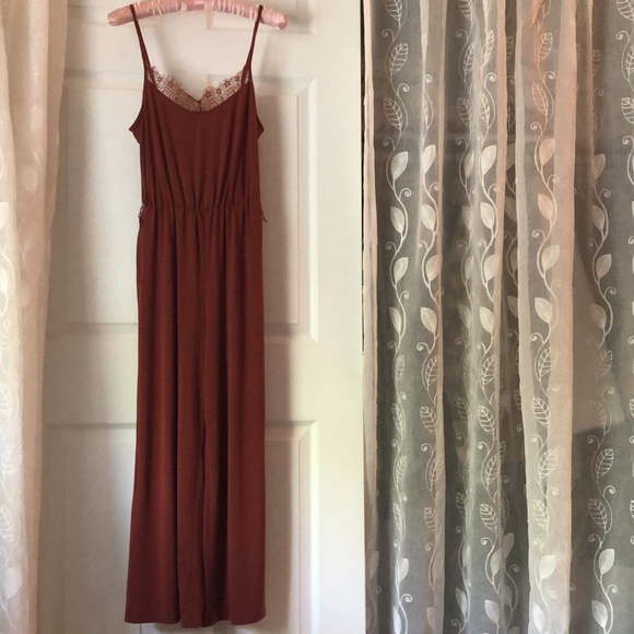 Express jumpsuit, adjustable shoulder straps, missing belt - Picture 2 of 8